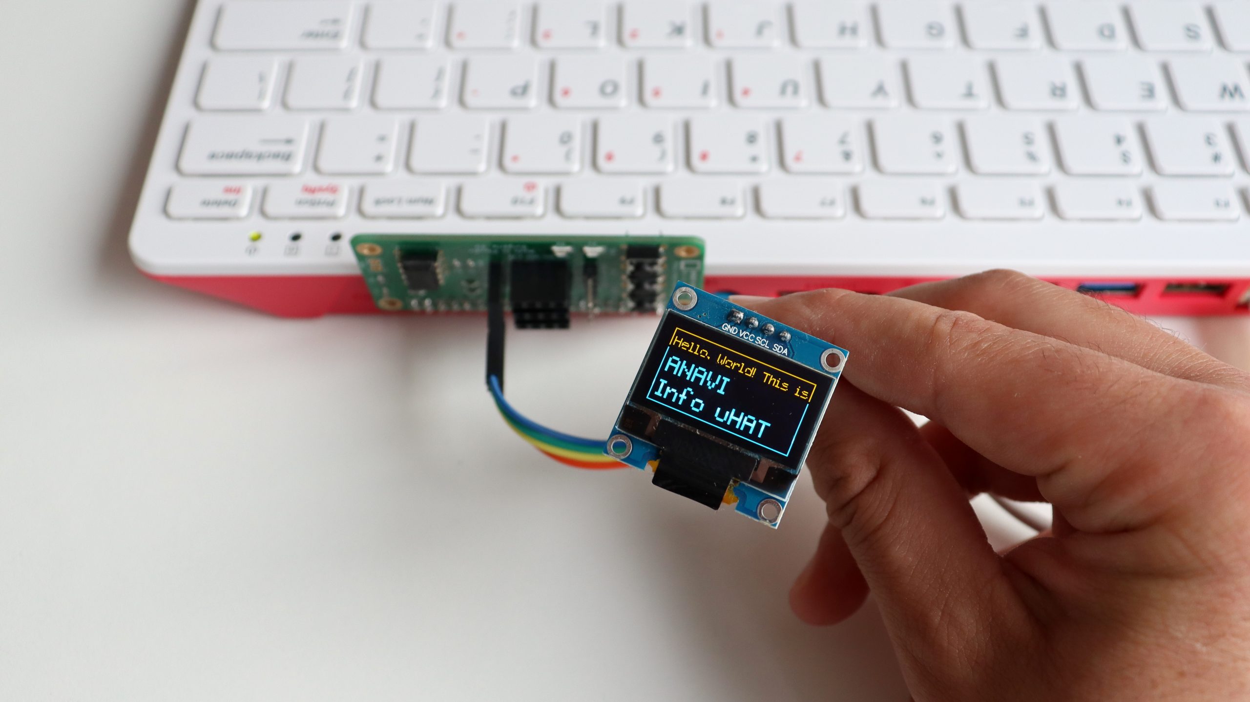 Open Hardware Rpi Connector ANAVI Info uHAT – an open hardware Raspberry Pi add-on board with a ...
